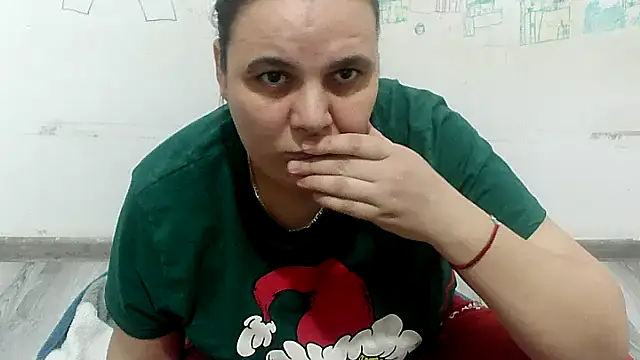 Snapshot of VixenBya chatting on January 11, 2026, 12:23 pm VixenBya online show from January 11, 2026, 12:23 pm