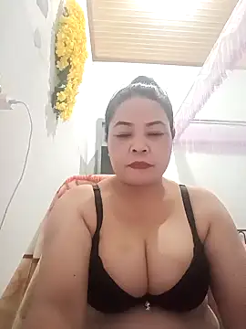 Snapshot of Sexy-bigtits2024 chatting on January 25, 2025, 4:24 pm Sexy-bigtits2024 online show from January 25, 2025, 4:24 pm
