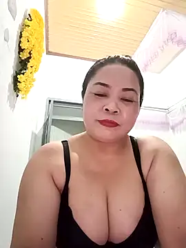 Snapshot of Sexy-bigtits2024 chatting on January 21, 2025, 1:43 pm Sexy-bigtits2024 online show from January 21, 2025, 1:43 pm