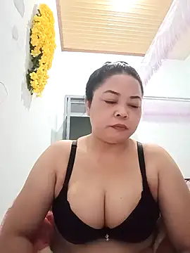 Snapshot of Sexy-bigtits2024 chatting on January 21, 2025, 10:19 pm Sexy-bigtits2024 online show from January 21, 2025, 10:19 pm