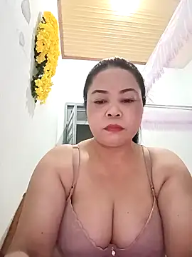 Snapshot of Sexy-bigtits2024 chatting on January 19, 2025, 8:41 pm Sexy-bigtits2024 online show from January 19, 2025, 8:41 pm