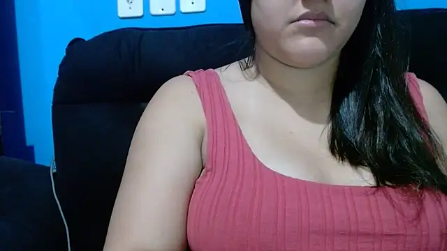 Snapshot of luckygirl111 chatting on February 9, 2026, 2:04 pm luckygirl111 online show from February 9, 2026, 2:04 pm
