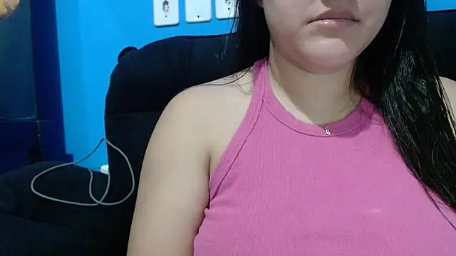 Snapshot of luckygirl111 chatting on April 4, 2026, 12:34 pm luckygirl111 online show from April 4, 2026, 12:34 pm