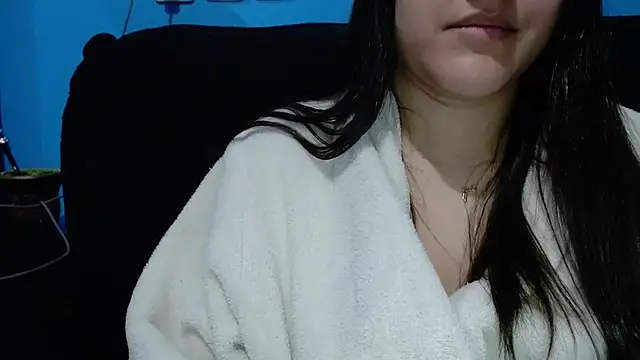 Snapshot of luckygirl111 chatting on May 21, 2026, 8:55 am luckygirl111 online show from May 21, 2026, 8:55 am