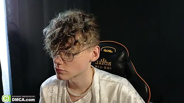 Snapshot of Keytaro chatting on February 3, 2026, 9:58 am Keytaro online show from February 3, 2026, 9:58 am