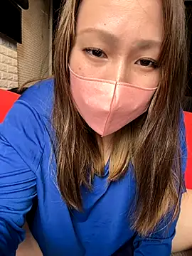 Snapshot of annna_annna_2024 chatting on December 2, 2025, 1:28 am annna annna 2024 online show from December 2, 2025, 1:28 am