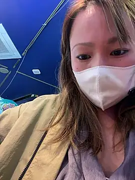 Snapshot of annna_annna_2024 chatting on November 20, 2025, 2:45 am annna annna 2024 online show from November 20, 2025, 2:45 am