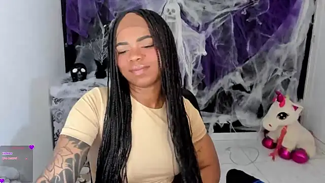 Marce 22 online show from October 14, 2025, 4:51 pm