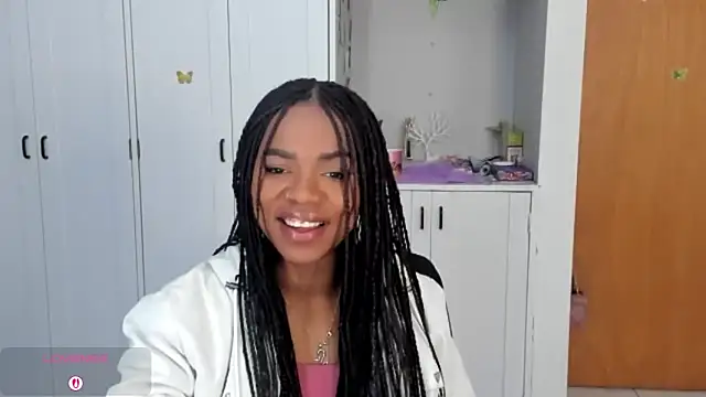 Marce 22 online show from September 28, 2025, 9:11 pm