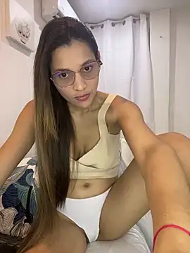 Snapshot of Belissa_miller chatting on February 19, 2025, 7:48 pm Belissa miller online show from February 19, 2025, 7:48 pm