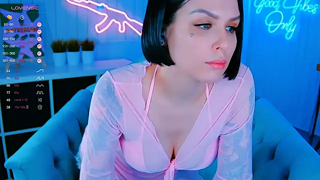 My toys pink online show from November 23, 2025, 6:40 pm