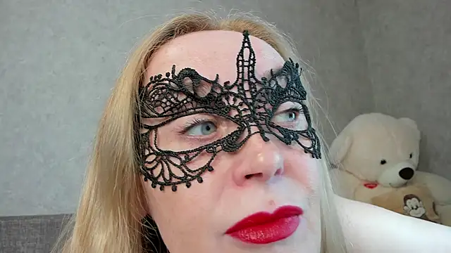 angelica marquise online show from May 27, 2026, 6:04 pm