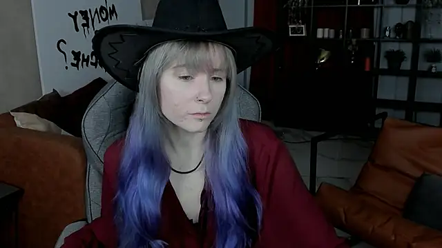 Snapshot of LexiWenford chatting on October 29, 2025, 2:43 am LexiWenford online show from October 29, 2025, 2:43 am