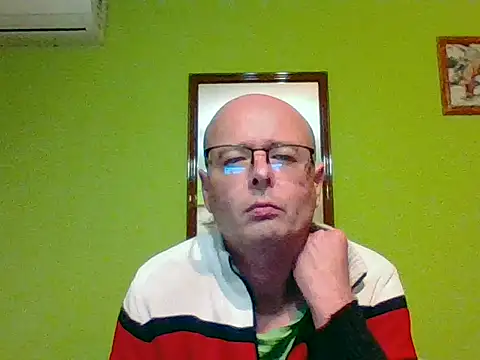 Snapshot of Tiger202441 chatting on September 30, 2025, 9:54 pm Tiger202441 online show from September 30, 2025, 9:54 pm
