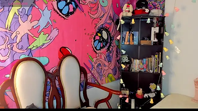 kittyzenn online show from September 25, 2025, 6:03 pm