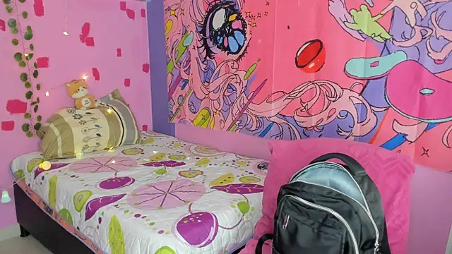 kittyzenn online show from February 21, 2025, 5:53 pm