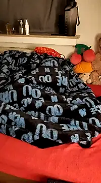 Dennis 2024 online show from March 3, 2025, 2:33 am