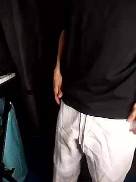 Dennis 2024 online show from January 15, 2026, 10:13 pm