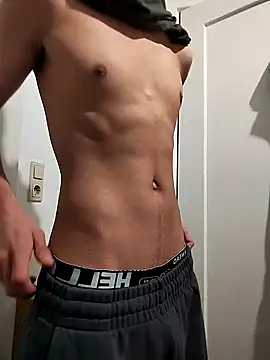 Dennis 2024 online show from February 27, 2026, 2:06 pm