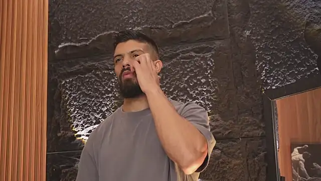 DannSaenz online show from October 6, 2025, 3:13 pm