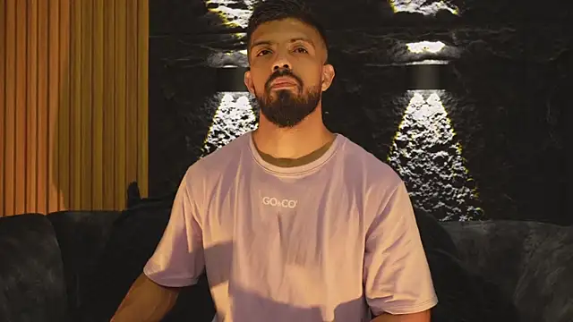 DannSaenz online show from October 28, 2025, 1:21 pm