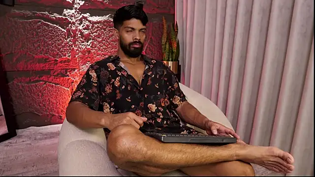 DannSaenz online show from April 14, 2026, 1:05 pm