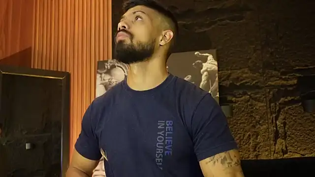 DannSaenz online show from September 23, 2025, 11:39 am