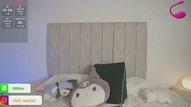 DanielaSaenz0 online show from March 7, 2026, 2:18 am