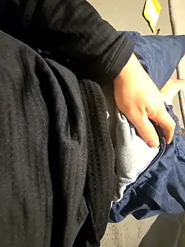 Greekgo123 online show from November 8, 2025, 3:21 am