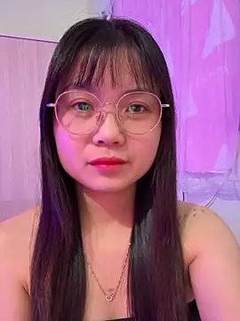 Maeve2k5 online show from November 22, 2025, 3:49 am