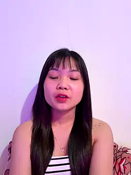 Maeve2k5 online show from November 14, 2025, 12:53 pm