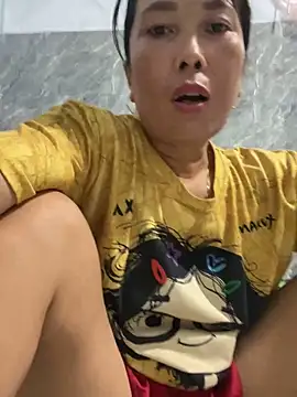 Linaannn online show from November 4, 2025, 11:47 am