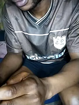 Convertiblechulo online show from April 18, 2026, 11:05 pm