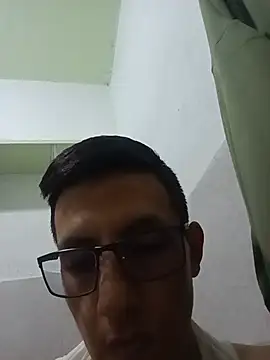 Snapshot of alexmoragomez chatting on July 10, 2026, 9:04 pm alexmoragomez online show from July 10, 2026, 9:04 pm