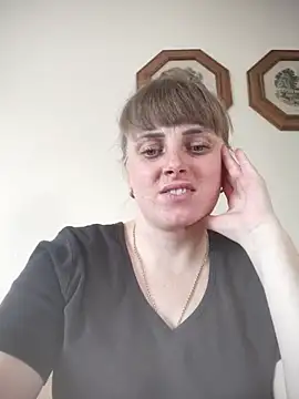 Snapshot of CoddessCrystal chatting on April 3, 2026, 11:49 am CoddessCrystal online show from April 3, 2026, 11:49 am