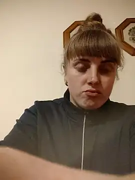 CoddessCrystal online show from February 25, 2026, 7:03 pm