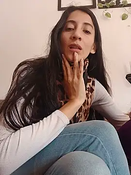 Snapshot of LaNenaDeArgentina_Karol chatting on August 1, 2026, 4:49 pm LaNenaDeArgentina Karol online show from August 1, 2026, 4:49 pm