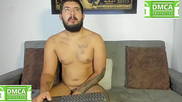 Snapshot of Sarah_paul chatting on December 1, 2025, 8:59 am Sarah paul online show from December 1, 2025, 8:59 am