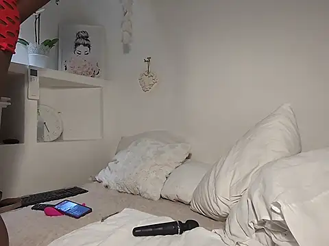 Snapshot of gymyagirlll chatting on November 26, 2025, 5:02 pm gymyagirlll online show from November 26, 2025, 5:02 pm