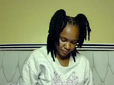 Snapshot of Jay_Vee chatting on November 19, 2025, 9:15 pm Jay Vee online show from November 19, 2025, 9:15 pm