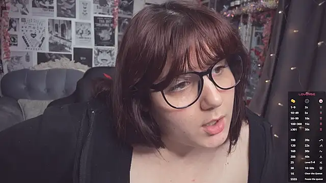 Snapshot of Diasporaaa chatting on January 7, 2025, 9:57 pm Diasporaaa online show from January 7, 2025, 9:57 pm