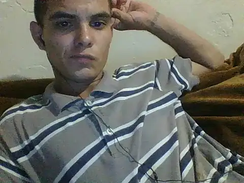 Snapshot of JoanBS21 chatting on September 18, 2025, 4:04 am JoanBS21 online show from September 18, 2025, 4:04 am