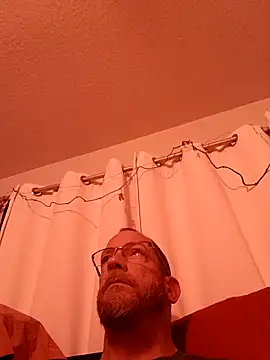 Snapshot of Localboi3 chatting on March 14, 2026, 11:27 am Localboi3 online show from March 14, 2026, 11:27 am