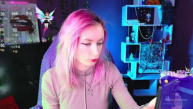  HelenCarter online show from March 18, 2025, 8:37 pm