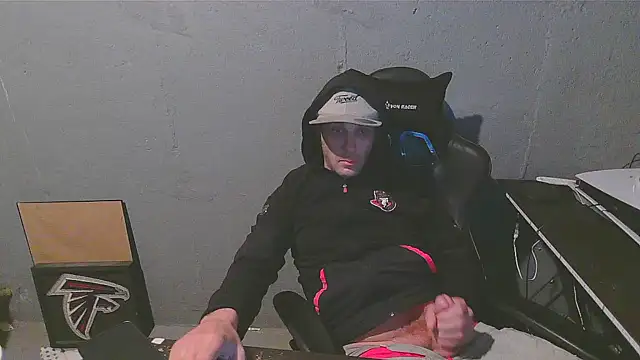 Snapshot of Superoz77 chatting on December 11, 2024, 5:21 am Superoz77 online show from December 11, 2024, 5:21 am