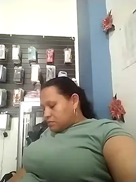 Snapshot of Chicapicante chatting on April 29, 2026, 8:37 pm Chicapicante online show from April 29, 2026, 8:37 pm