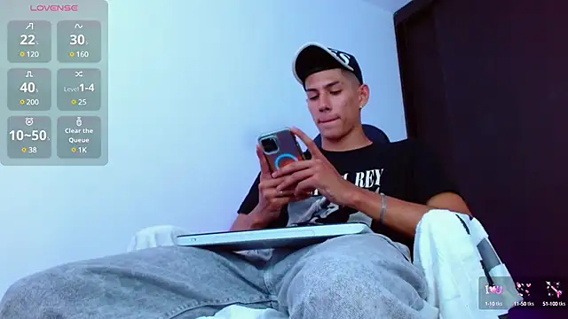 Valerio 20 online show from March 10, 2025, 8:01 pm