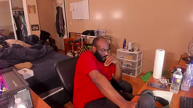 MrChuckDailyXXX online show from January 27, 2025, 11:22 am