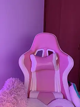 Snapshot of _nobara__ chatting on February 7, 2025, 5:31 am nobara online show from February 7, 2025, 5:31 am