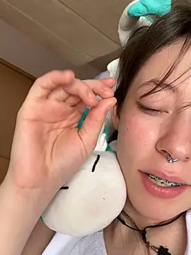 Snapshot of _nobara__ chatting on February 16, 2025, 3:27 pm nobara online show from February 16, 2025, 3:27 pm